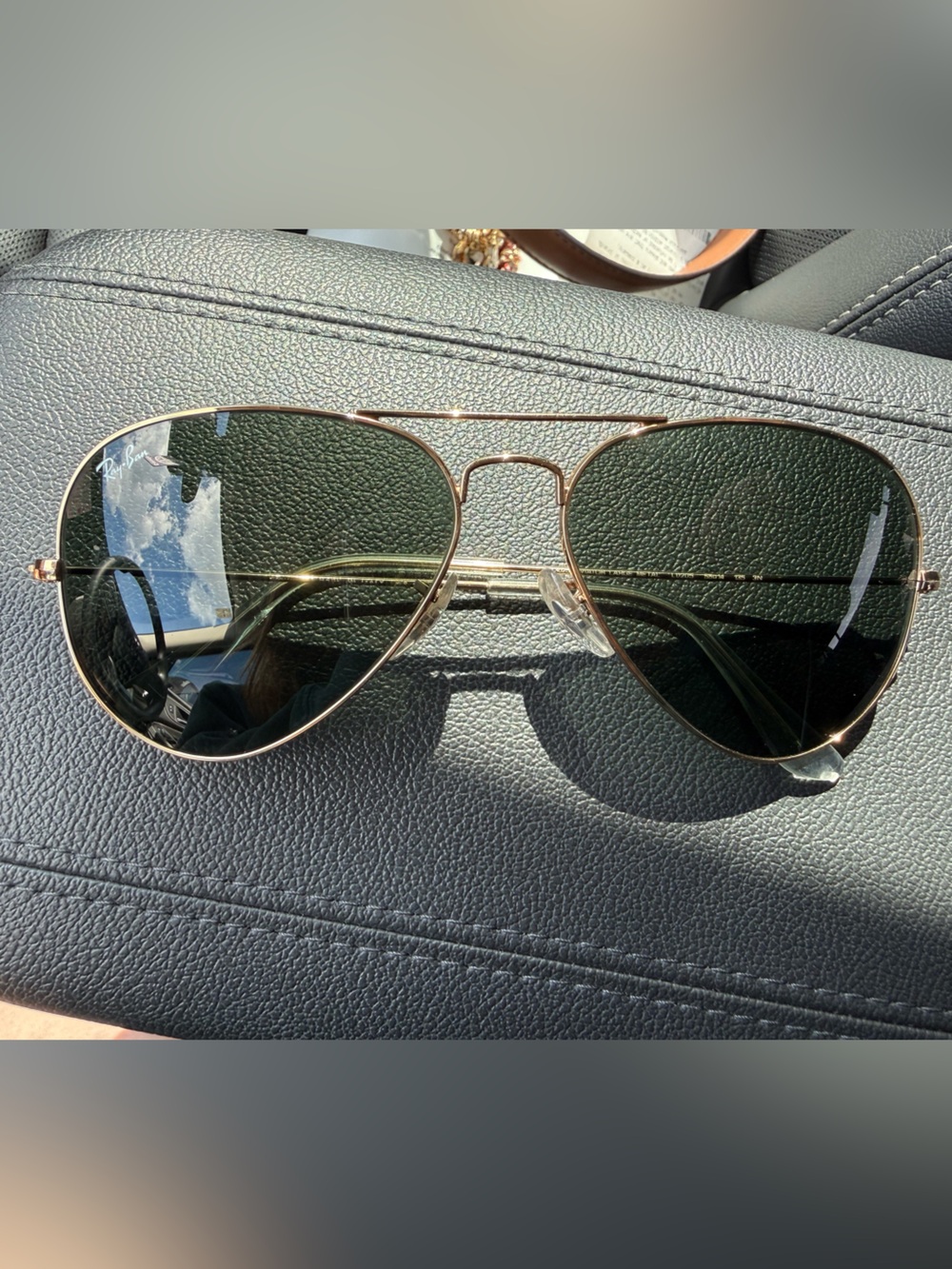 Ray-Ban Gold Frame Green Lens Aviator Classic Sunglasses